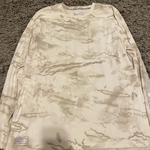 Under Armour Long Sleeve